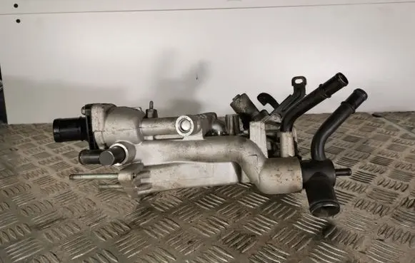 KIA Sorento EGR valve 284102F600
