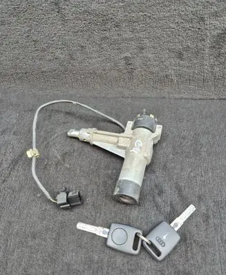 Audi A6 S6 C4 4A Ignition lock 4A0905851H
