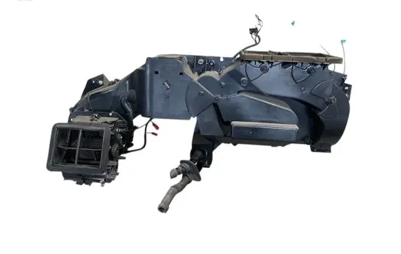 Iveco Daily 4th gen Interior heater climate box assembly 194720200