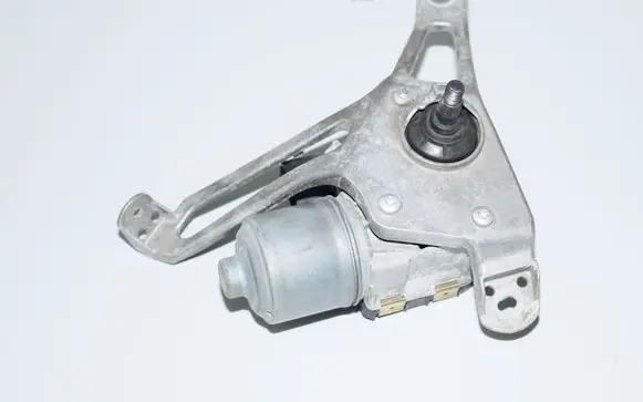 BMW i3 Front wiper linkage and motor 7359449