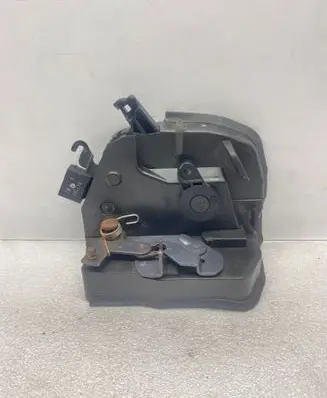 BMW X5 E53 Front door lock 8402539