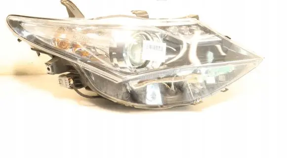 Toyota Auris E180 Headlight/headlamp