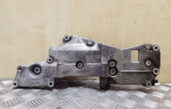 Generator/alternator bracket