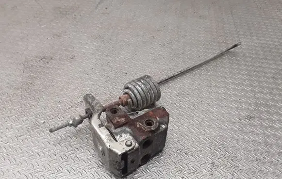 Mercedes-Benz Sprinter W901 W902 W903 W904 Brake power pressure regulator 