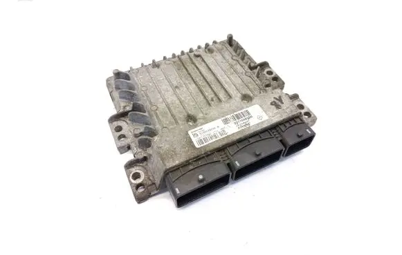 Renault Scenic III - Grand scenic III Engine control unit/module S180153110A 237104832R 237104833R