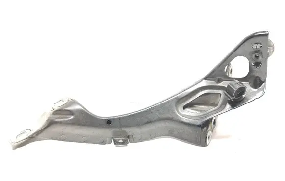 Audi A6 C7 Fender mounting bracket 4G0805815
