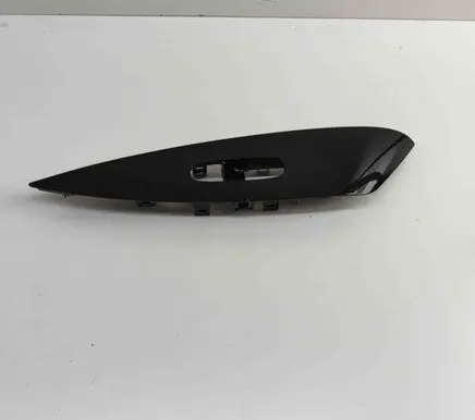 Nissan Leaf II (ZE1) Front door card panel trim 809603NL0A