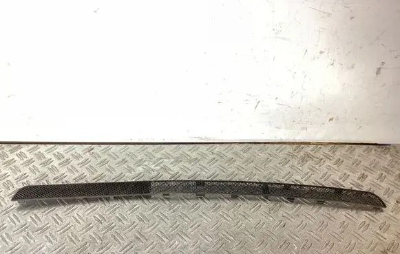 Mercedes-Benz Vito Viano W638 Front bumper lower grill A6387510418