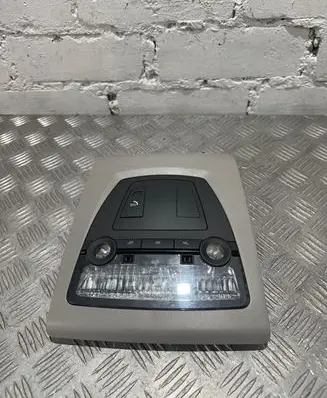BMW 5 F10 F11 Front seat light 28348347