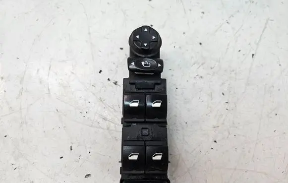 Electric window control switch