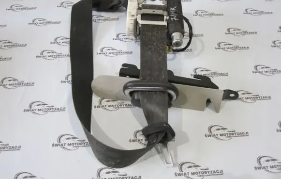 Skoda Fabia Mk2 (5J) Front seatbelt 5J0857702B