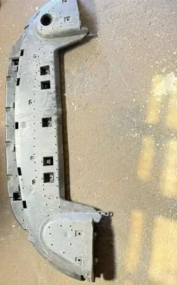 Peugeot 3008 II Front bumper skid plate/under tray 9811450077 400971186