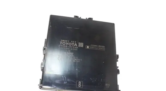 Toyota Prius (XW50) Keyless (KESSY) go control unit/module 8999047260