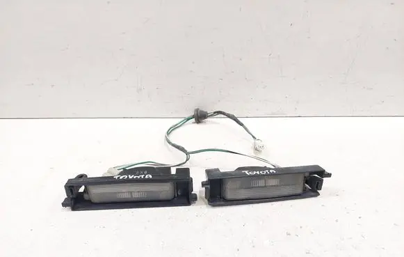 Toyota RAV 4 (XA20) Number plate light E130177