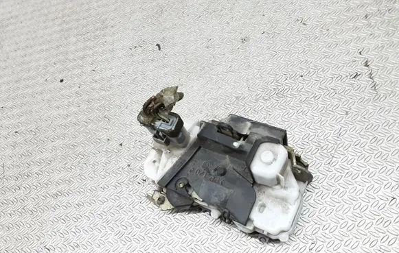 Citroen C5 Front door lock