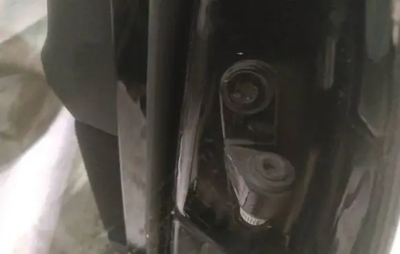 Mercedes-Benz A W169 Front door upper hinge