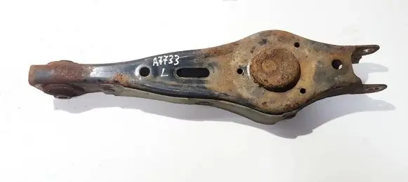 Hyundai ix 55 Rear upper control arm/wishbone 552182b000 55218-2b000