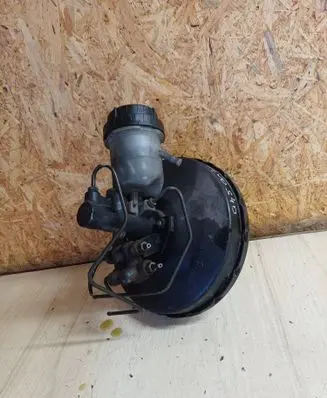 Volvo S40, V40 Brake booster 136567 30822022 606041
