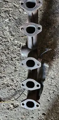 Volkswagen Multivan T5 Exhaust manifold brak