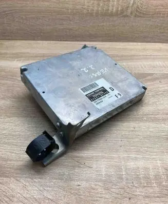 Toyota Corolla Verso AR10 Engine control unit/module ECU 896610F090 MB1758007614