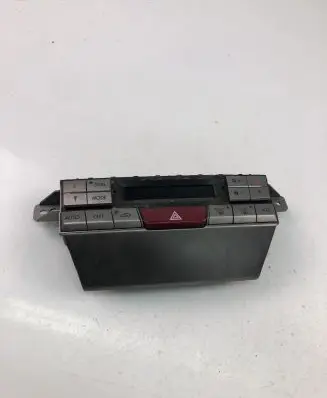 Subaru Outback Climate control unit 72311AJ030