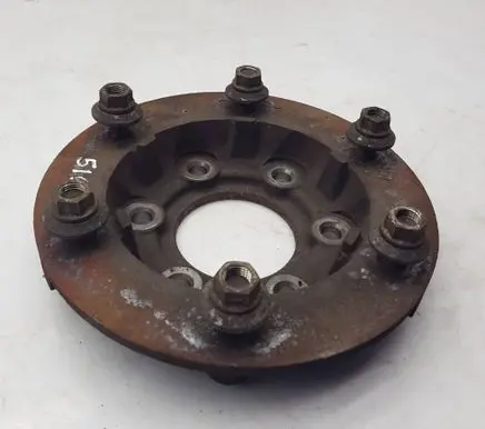 Mercedes-Benz Sprinter W906 Front wheel hub A9063301244