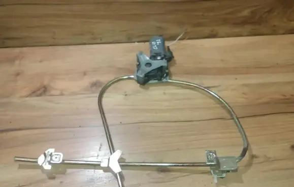 Renault Clio I Sliding door window regulator with motor