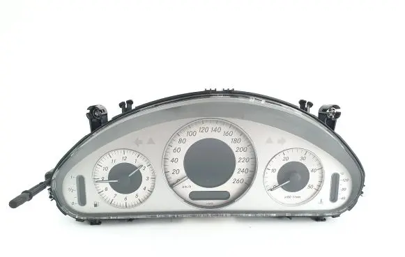 Mercedes-Benz E W211 Speedometer (instrument cluster) A2115406248