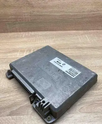 Renault 19 Engine control unit/module ECU HOM7700731802 S100811102E