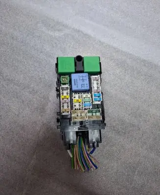 Peugeot 508 Fuse box set 9665482880
