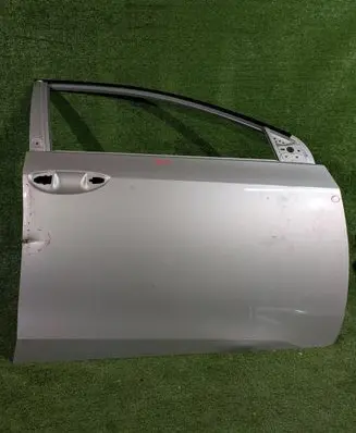 Toyota Corolla E160 E170 Front door 