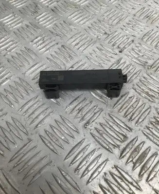 Audi A3 8Y Antenna control unit 5WA962132