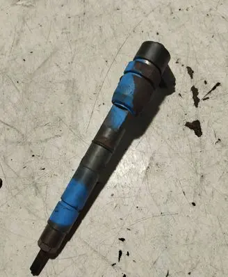 Opel Signum Fuel injector 0445110288