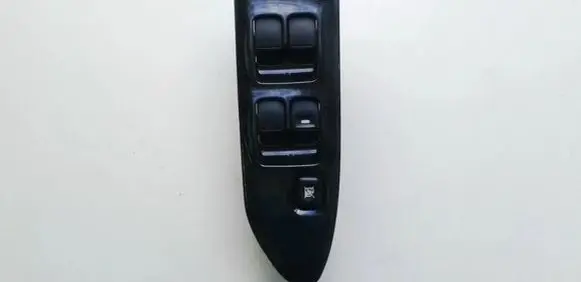 Mitsubishi Lancer X Electric window control switch MN124992XAX