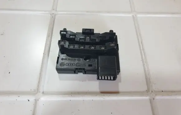 Seat Altea Steering angle sensor 1K0959654