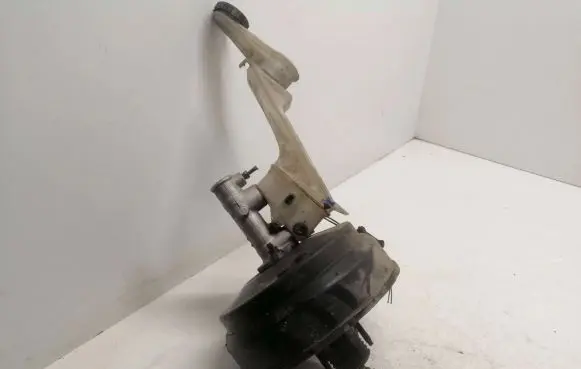 Mazda Premacy Brake booster
