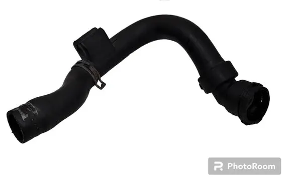 Audi A4 S4 B7 8E 8H Engine coolant pipe/hose 8E0121101C