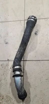BMW 7 E65 E66 Intercooler hose/pipe 7789176