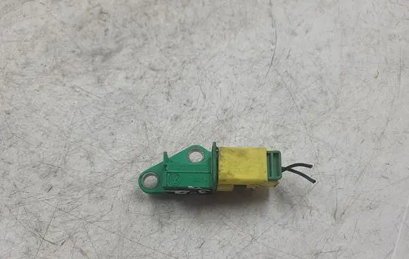 Audi A4 S4 B8 8K Airbag deployment crash/impact sensor 1K0909606