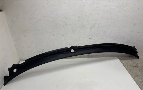Audi A6 S6 C5 4B Wiper trim 4B1819403A