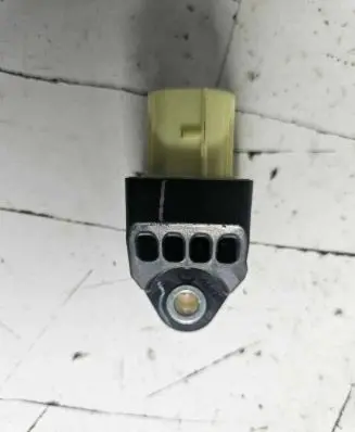 Toyota Auris 150 Airbag deployment crash/impact sensor 89831-33020 703.649FRU