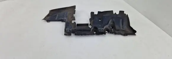 Audi A8 S8 D4 4H Intercooler air guide/duct channel 4H0121283D