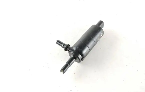 BMW X6 E71 Headlight washer pump 7217792 13264011 3323525
