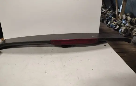 Ford Focus Tailgate/trunk spoiler 4M51A44210AJ