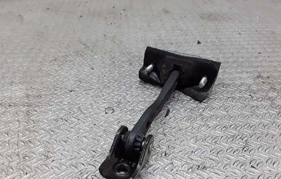 Ford Focus Rear door check strap stopper