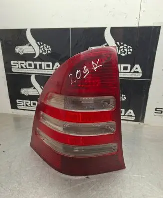 Mercedes-Benz C W203 Rear/tail lights 2038202364