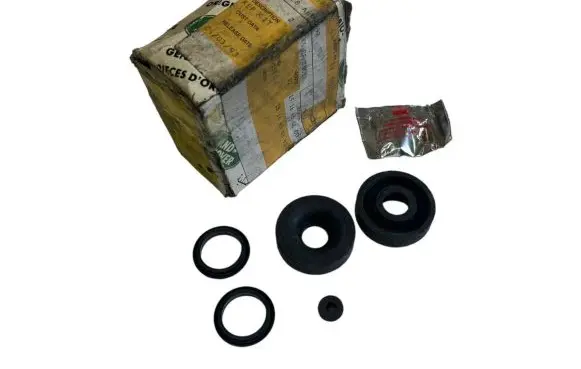 Land Rover Defender Other brake parts AEU2498