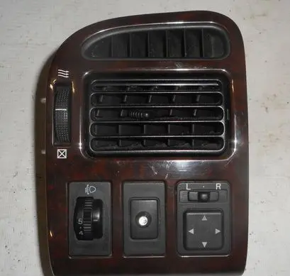 Toyota Avensis T220 Dashboard side air vent grill/cover trim 5566105050