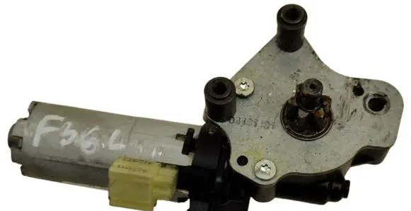 BMW 4 F36 Gran coupe Seat adjustment motor 0390204145