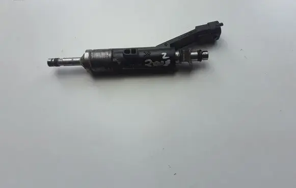 Peugeot 2008 II Fuel injector 9822715980